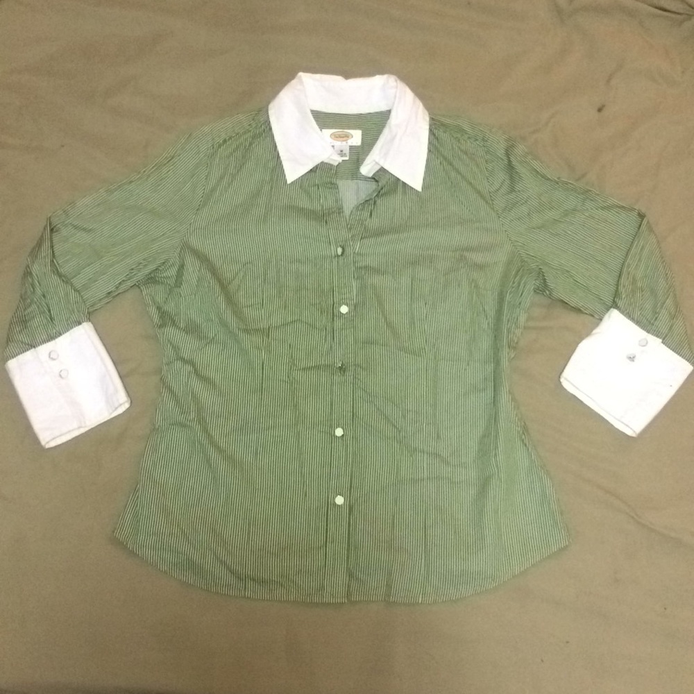 Collared shirt